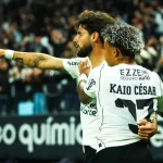 Corinthians vence o Remo e mostra evolução com Diniz