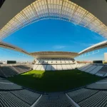 Novo gramado da Neo Química Arena preocupa jogadores do Corinthians antes de duelo com o Remo