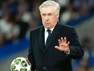 Maldini revela contato com Ancelotti para comandar a seleção da Itália