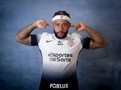Memphis renova com o Corinthians: nasce um ídolo?