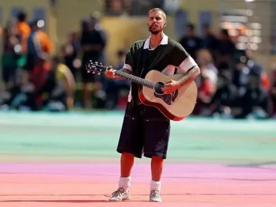 Justin Bieber leva mensagem de fé na final da Copa do Mundo de 2026