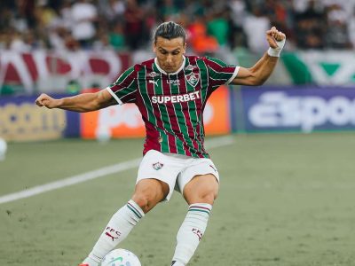 Canobbio marca e destaca gratidão ao Athletico-PR em empate do Fluminense no Brasileirão