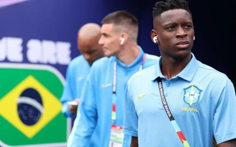 Transferência de Luiz Henrique para a Roma esfria enquanto clube prioriza Jamie Leweling