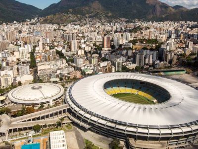 Domingo de Clássicos: Flamengo x Botafogo e Corinthians x Santos agitam o Brasileirão