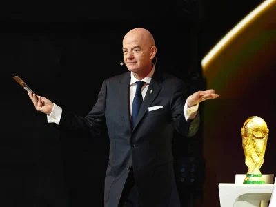UEFA desiste de boicote à FIFA após garantias sobre direitos comerciais