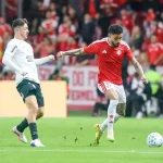 Mudança de Diniz desmonta o Corinthians, e Inter abre vantagem na Copa do Brasil