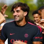 PSG contrata Ferran Torres