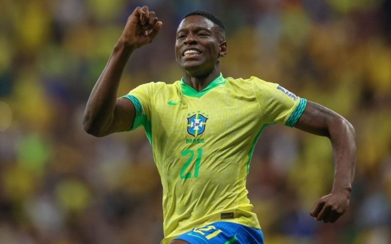 Roma entra na disputa e negocia contratação de Luiz Henrique, alvo de Flamengo e Botafogo