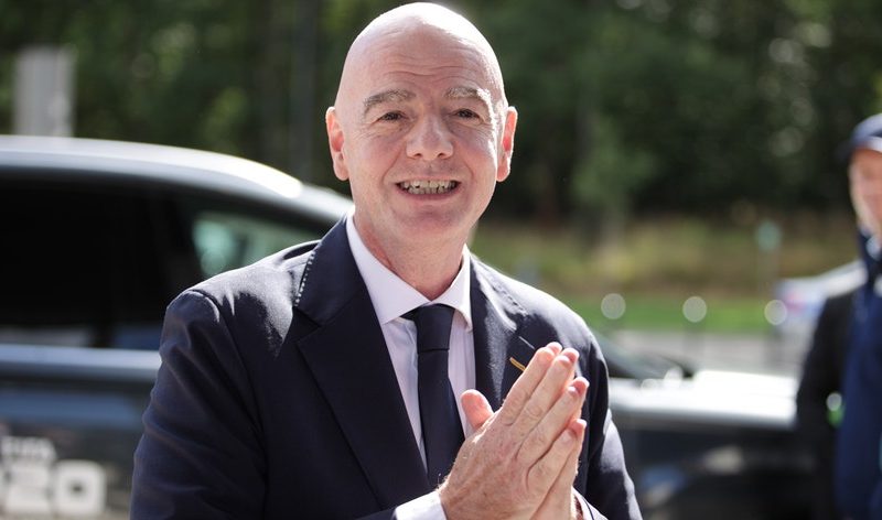França se junta a países europeus e retira apoio à candidatura de Gianni Infantino na FIFA