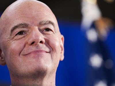 Gianni Infantino garante reeleição na FIFA com forte apoio global, apesar de crise política na Europa