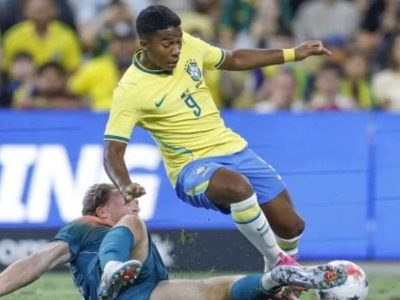 Endrick minimiza pressão no futebol: “Dificuldade é ser trabalhador comum”