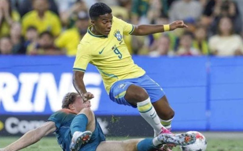 Endrick minimiza pressão no futebol: “Dificuldade é ser trabalhador comum”