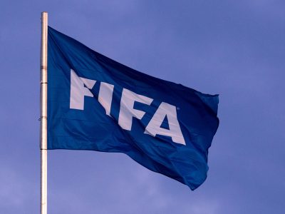 Fifa responde à Uefa e reafirma compromisso com consulta democrática após controvérsia sobre direitos comerciais