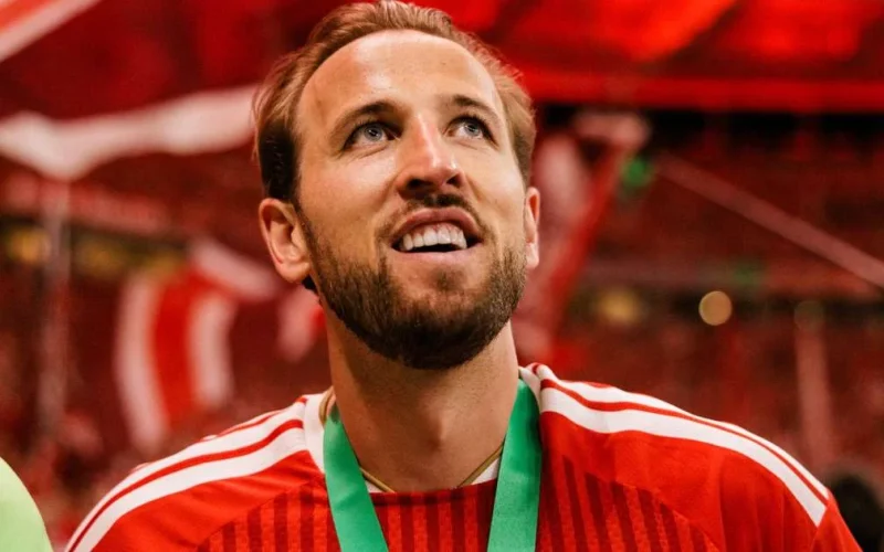 Harry Kane faz história e se torna o jogador mais rápido a atingir 100 gols na Bundesliga na goleada do Bayern sobre o Union Berlin