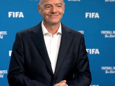 Federação Inglesa exige transparência da Fifa sobre projeto da Copa e polêmica revogação de suspensão de Balogun
