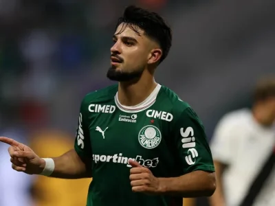 Flaco López renova com o Palmeiras até 2030 e brilha como artilheiro da equipe