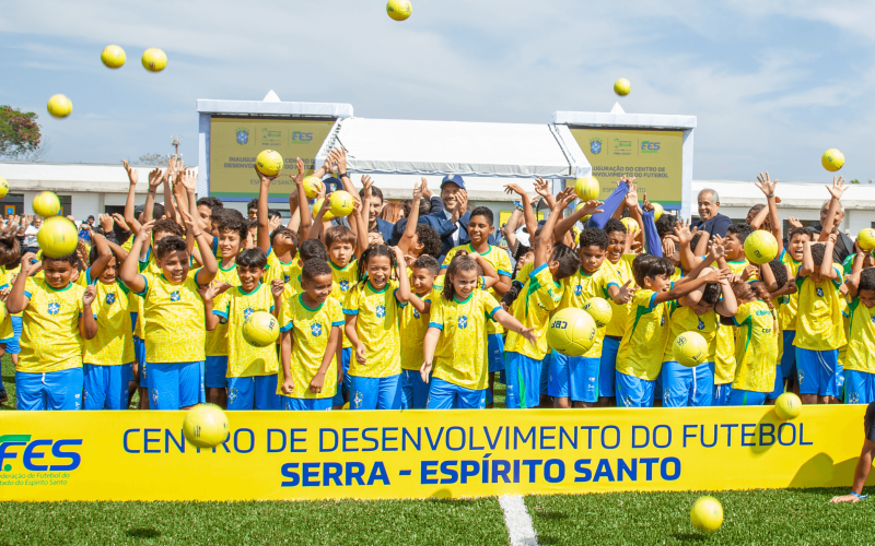 CBF Inaugura Centro de Desenvolvimento do Futebol Geovani Silva e Homenageia Ídolo Capixaba em Serra