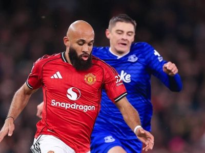 Everton e Manchester United se enfrentam na 3ª rodada da Premier League; veja as escalações e desfalques
