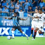 Vitória tenta se reerguer contra o Grêmio em duelo decisivo no Barradão pela Série A