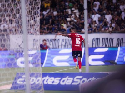 Samuel Lino brilha no Flamengo e pode ser convocado por Ancelotti para a Seleção Brasileira