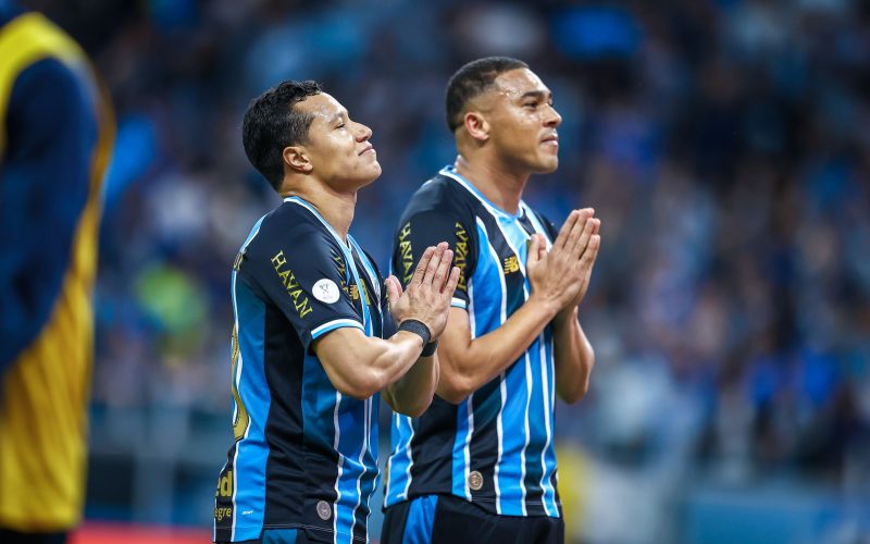 Grêmio se iguala ao Flamengo e chega à 16ª semifinal da Copa do Brasil após vencer o Internacional