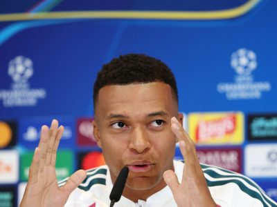 Mbappé se defende e afirma: “Faço mais gols que Raphinha e Dembélé” antes da estreia na Champions