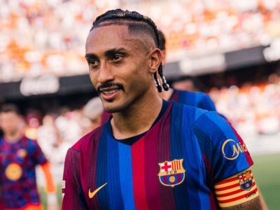 Raphinha fica de fora da Bola de Ouro: desempenho impressionante não é suficiente para indicação