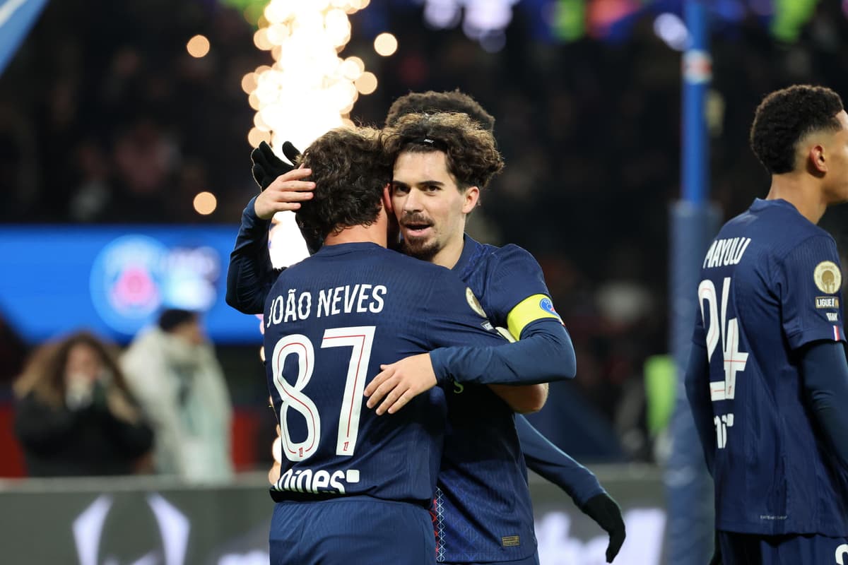 Vitinha e João Neves