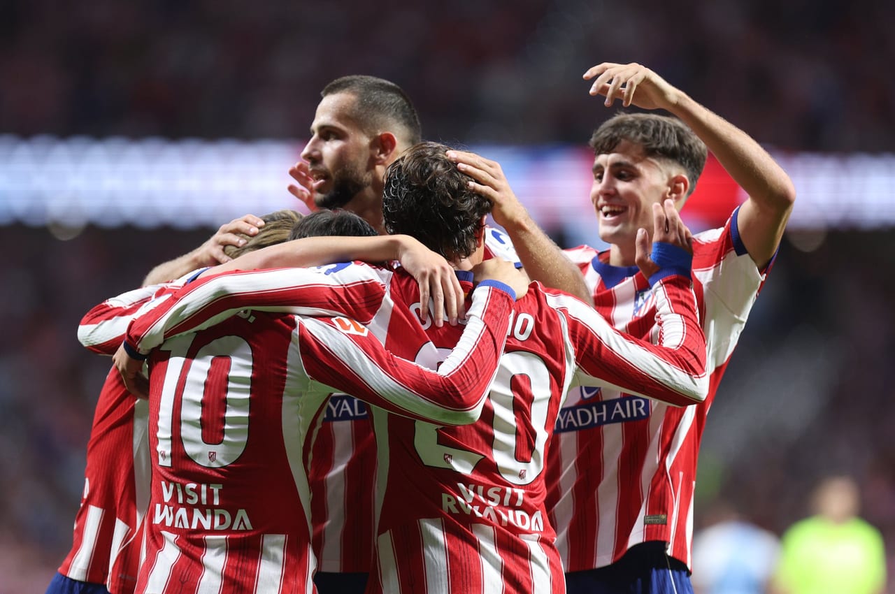 Jogadores do Atlético de Madrid comemorando. (Foto/Reprodução: Atlético de Madrid via X)