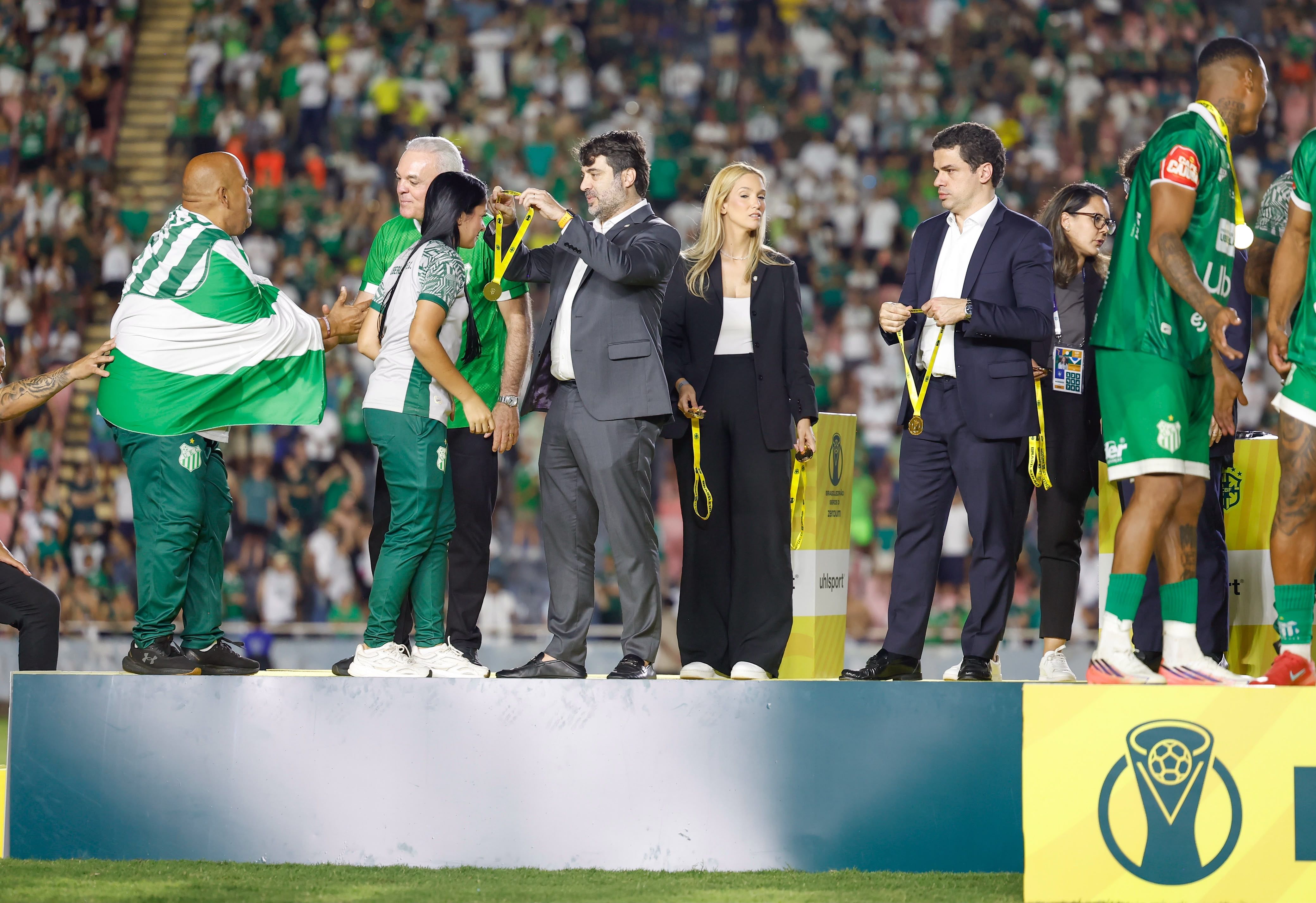 Julio Avellar, CBF