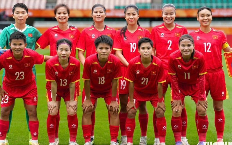 Víet Nam decepciona na estreia da ASIAD 20, mas ainda supera a Tailândia após goleada da equipe japonesa