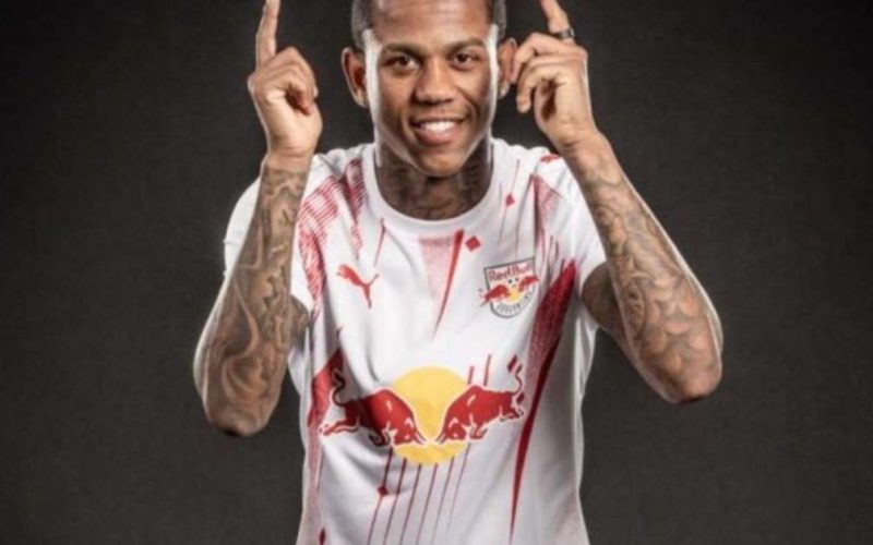 CBF reconhece erro em expulsão de Wallace Yan e altera rumo do jogo entre Red Bull Bragantino e Botafogo