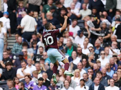 Tottenham amarga 5ª derrota na Premier League e continua sem vitórias na temporada