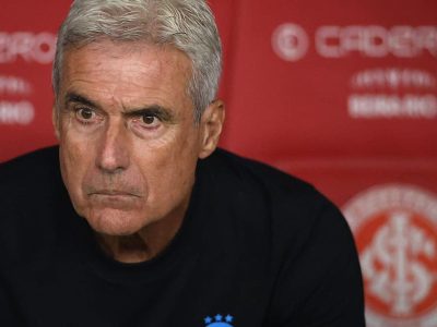 Brasileirão 2026 registra 17 demissões de técnicos em 27 rodadas, com Léo Condé sendo o mais recente a deixar o Remo