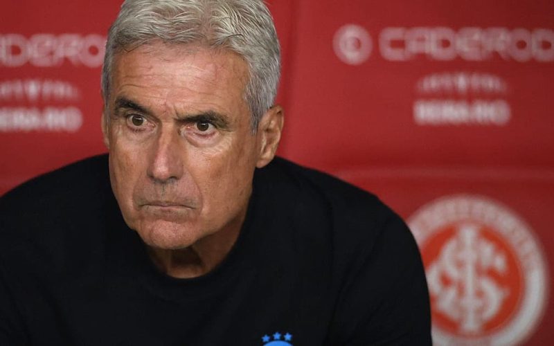 Brasileirão 2026 registra 17 demissões de técnicos em 27 rodadas, com Léo Condé sendo o mais recente a deixar o Remo