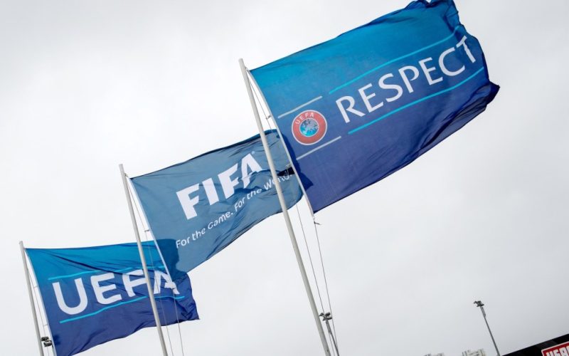 Uefa anuncia boicote às próximas Copas do Mundo em protesto ao projeto da Fifa com capital privado
