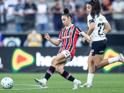 Corinthians e São Paulo empatam em 1 a 1 na final do Campeonato Brasileiro Feminino com gols de Gabi Zanotti e Giovanna Crivelari