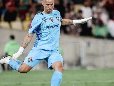 Marcelo Rangel lidera ranking dos goleiros mais vazados do Brasileirão; Fábio aparece entre os cinco primeiros