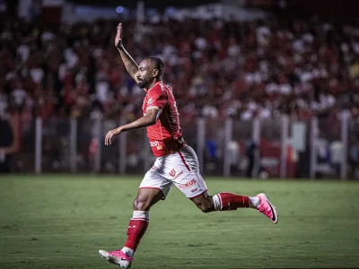 Faltam cinco vitórias para o Vila Nova garantir acesso direto à Série A do Brasileiro