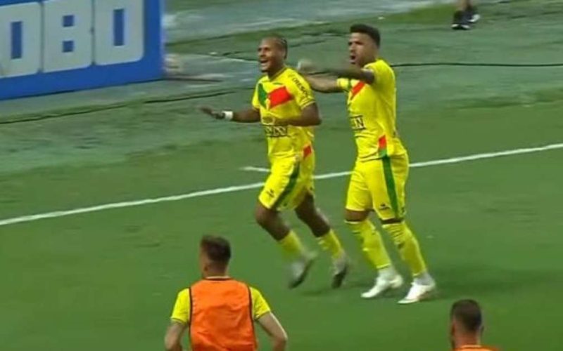 Brusque derrota Paysandu por 2 a 1 e assume liderança do Grupo C na Série C