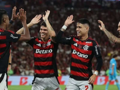 Flamengo não negocia Everton Cebolinha com o Vasco apesar de interesse do rival