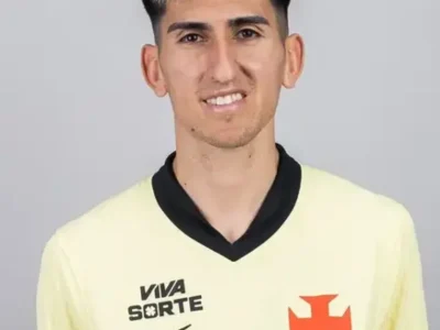 Alan Lescano se destaca como um dos jogadores mais eficientes do Brasileirão com apenas dois jogos e um gol pelo Vasco