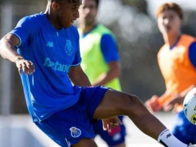 Porto busca manter 100% de aproveitamento contra o reformulado Moreirense no Campeonato Português