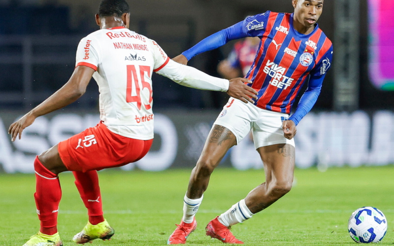 Bragantino tenta reverter má fase contra o Bahia, que busca terceira vitória consecutiva no Brasileirão