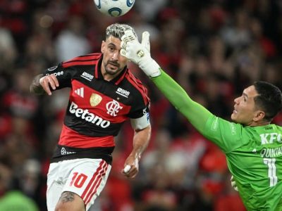 Flamengo empata com Del Valle e avança às semifinais da Libertadores com gol de Arrascaeta
