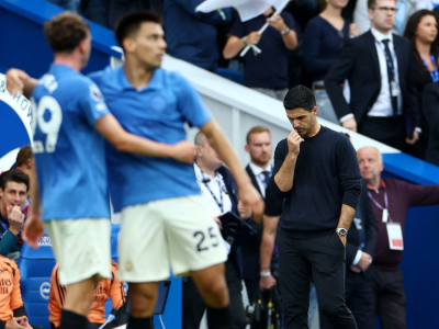 Arsenal perde para o Brighton e vê liderança da Premier League ameaçada