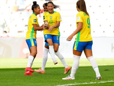 Brasil enfrenta Canadá na Copa do Mundo Feminina Sub-20 em busca da classificação às oitavas de final