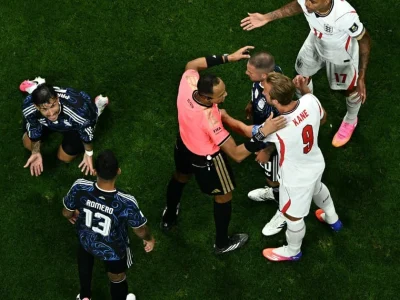 Polêmica entre Inglaterra e Argentina em jogo da Copa do Mundo: confusão provoca debates nas redes sociais