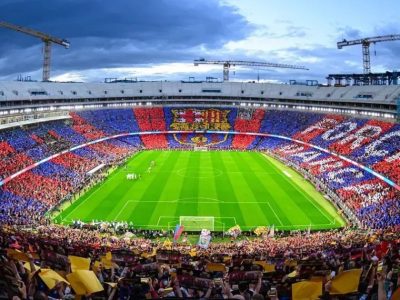 Barcelona busca manter a liderança contra o Racing Santander na 6ª rodada de La Liga