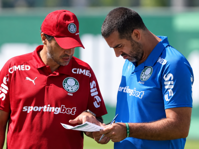 João Martins destaca importância de Abel Ferreira e relaciona futebol à situação política do Brasil